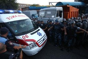 Over 74 hours pass since Yerevan police station seizure 